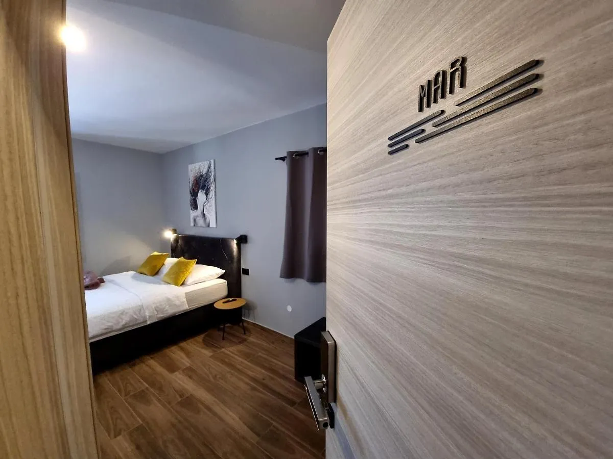 Solemar Luxury Rooms Free Parking Zadar 3*,