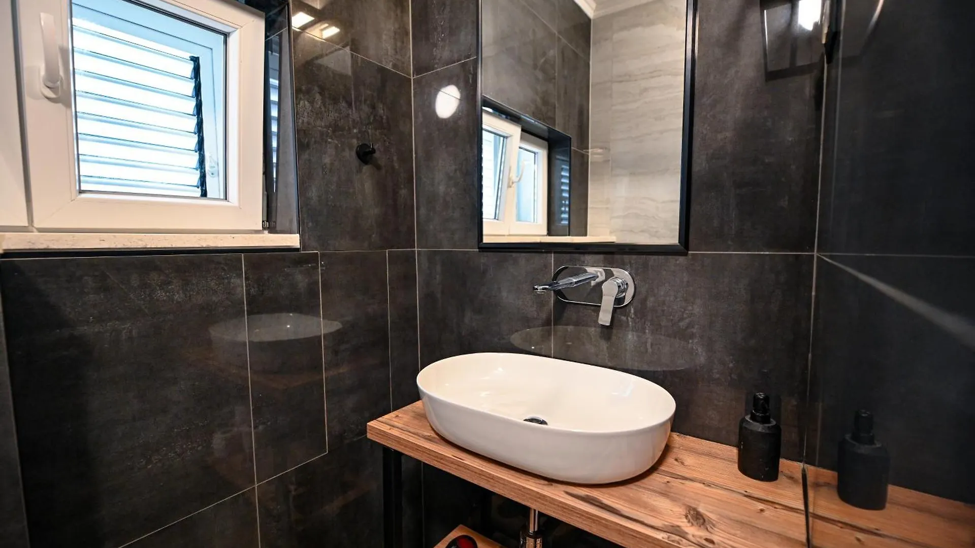 Solemar Luxury Rooms Free Parking Zadar
